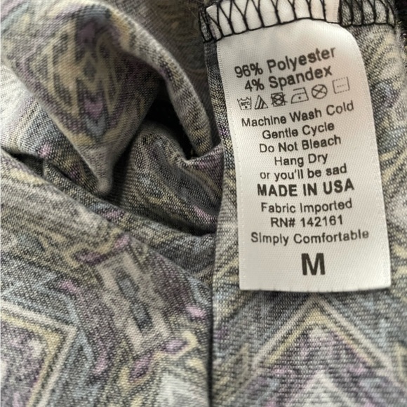 NEW-LulaRoe Tunic Blouse - Picture 11 of 12